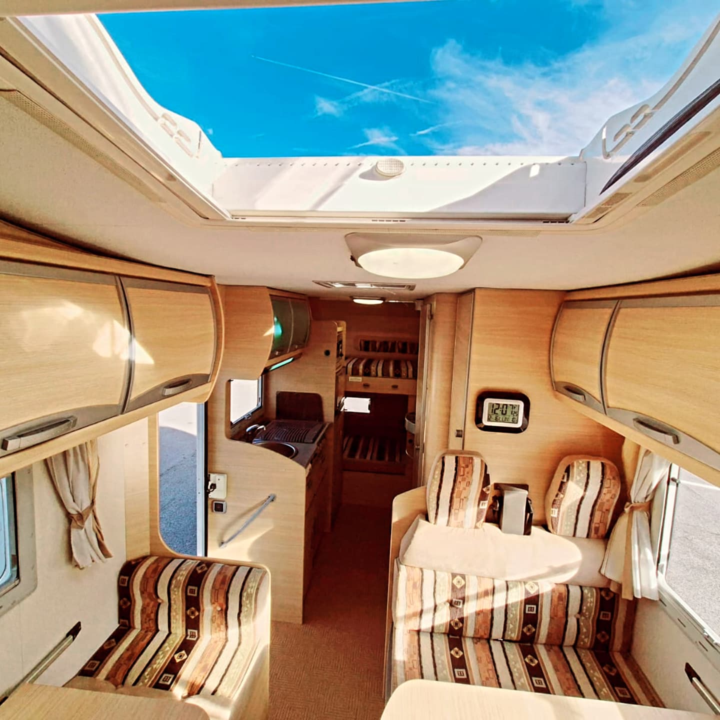AUTOCARAVANA DE SEGUNDA MANO GRANDUCA 67 EN VENTA EN TENERIFE, ISLAS CANARIAS