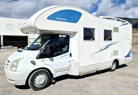Autocaravana Rimor Superbrig 675 segunda mano en Canarias, exterior completo, modelo capuchina con motor Ford