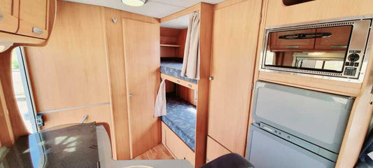 AUTOCARAVANAS SEGUNDA MANO Y OCASION EN CANARIAS NEVERA GRANDE COCINA L LITERAS GARAJE