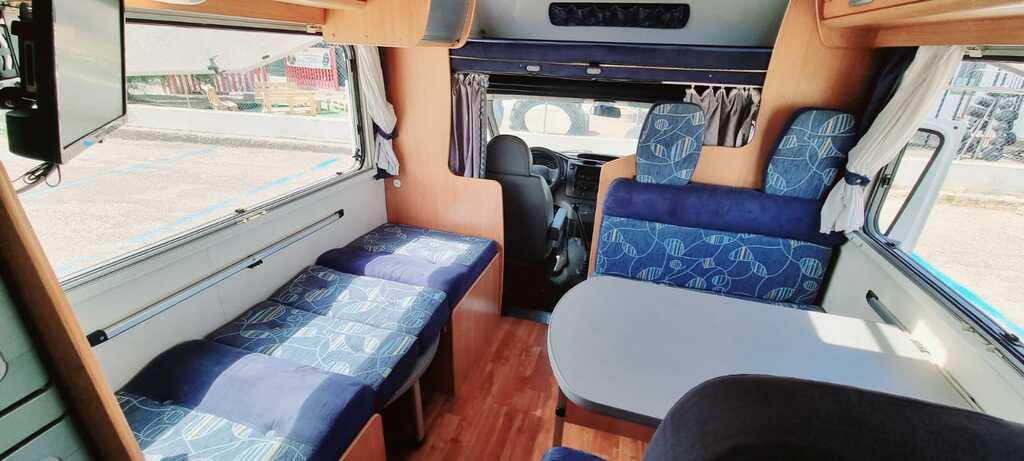 AUTOCARAVANA OCASION  SOFA Y DOBLE SALON AUTOCARAVANAS TENERIFE