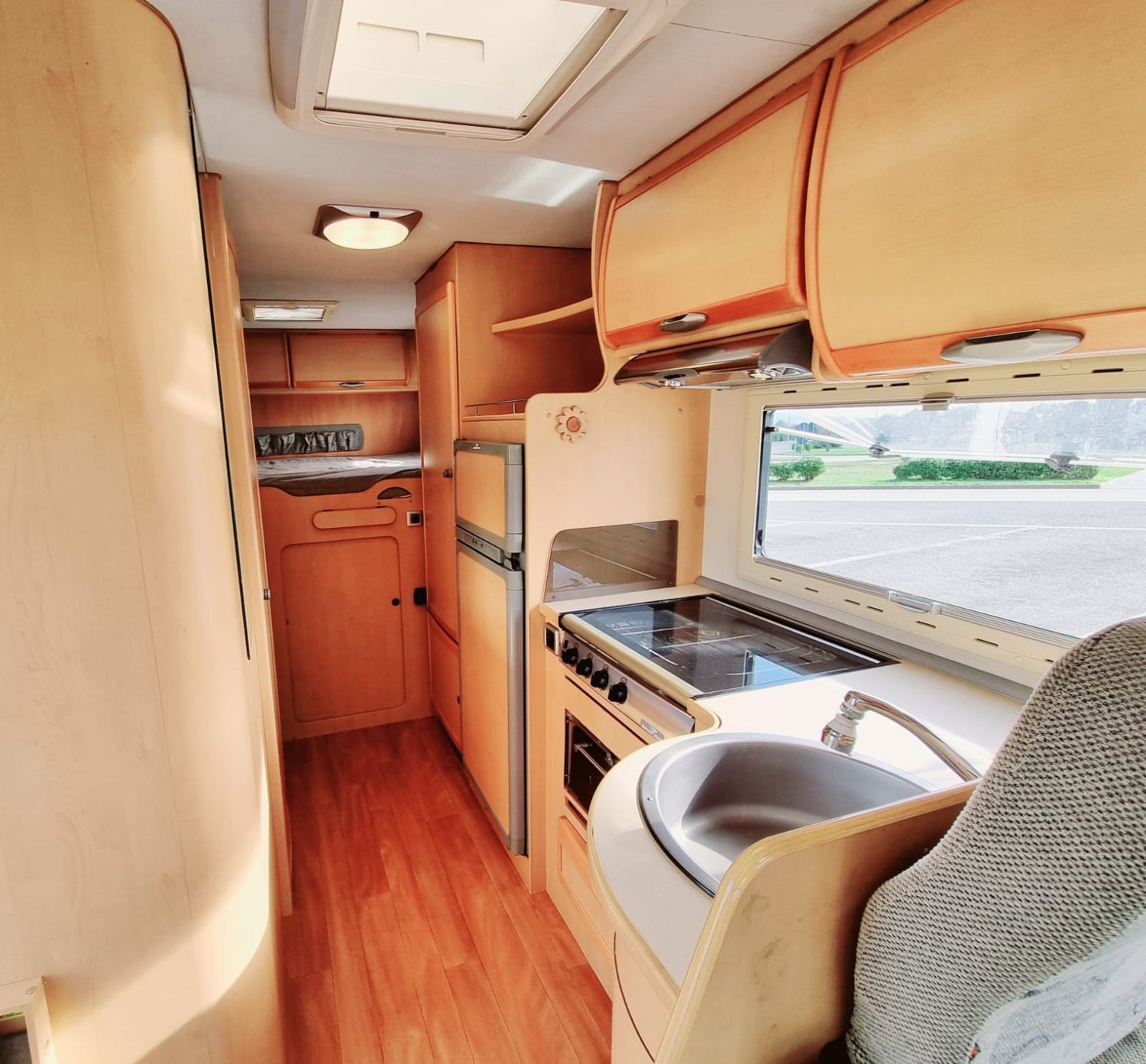 AUTOCARAVANAS SEGUNDA MANO EN VENTA EN TENERIFE COMPRA COMO NUEVA CAMA MATRIMONIO