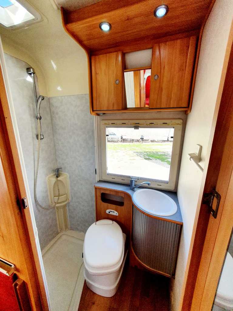 AUTOCARAVANA ADRIA FIAT DUCATO TENERIFE CANARIAS SEGUNDA MANO COMPRAR  OCASION  GRAN CANARIA LAS PALMAS LAVABO DUCHA SEPARADA BANO